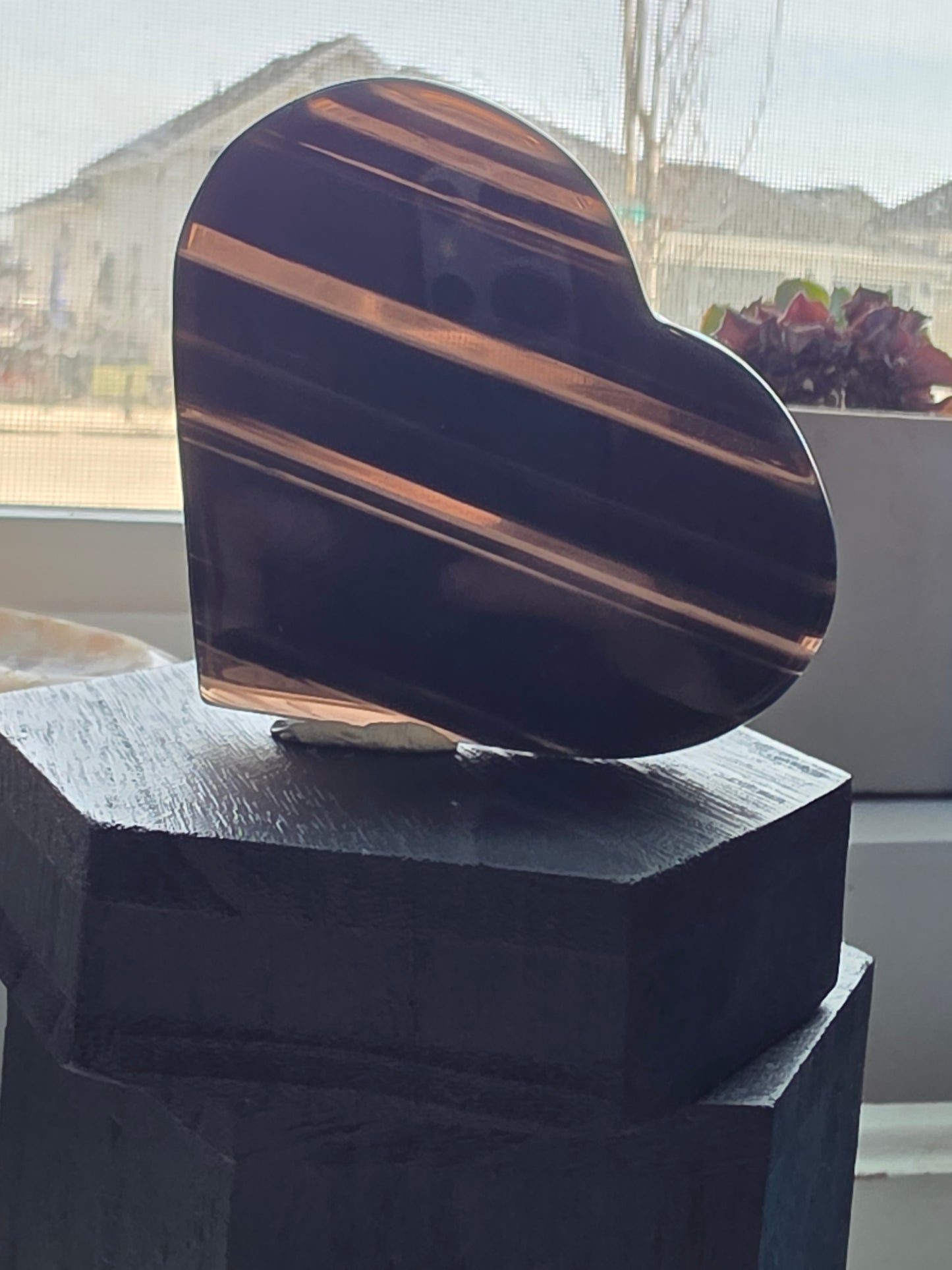 Midnight Lace Obsidian Hearts