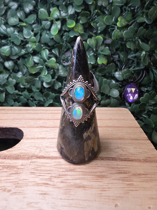 Opal double ring (Adjustable)