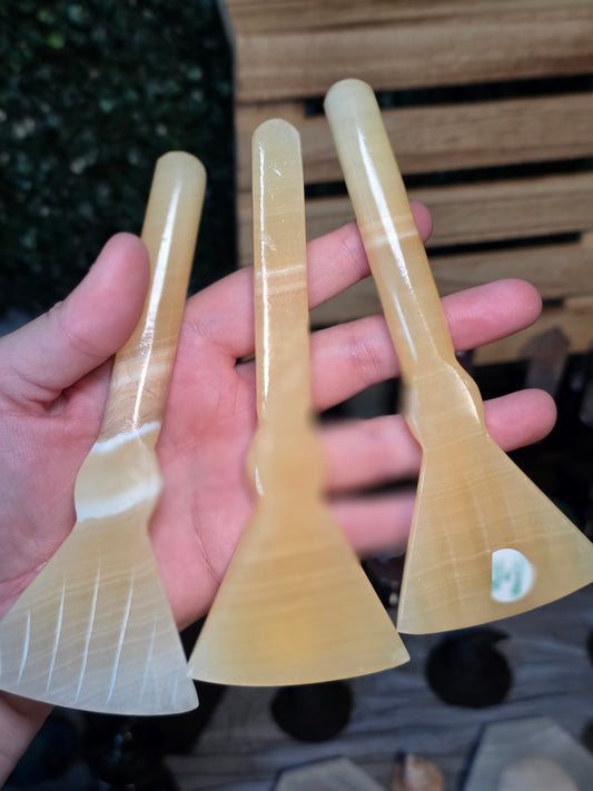Onyx Brooms